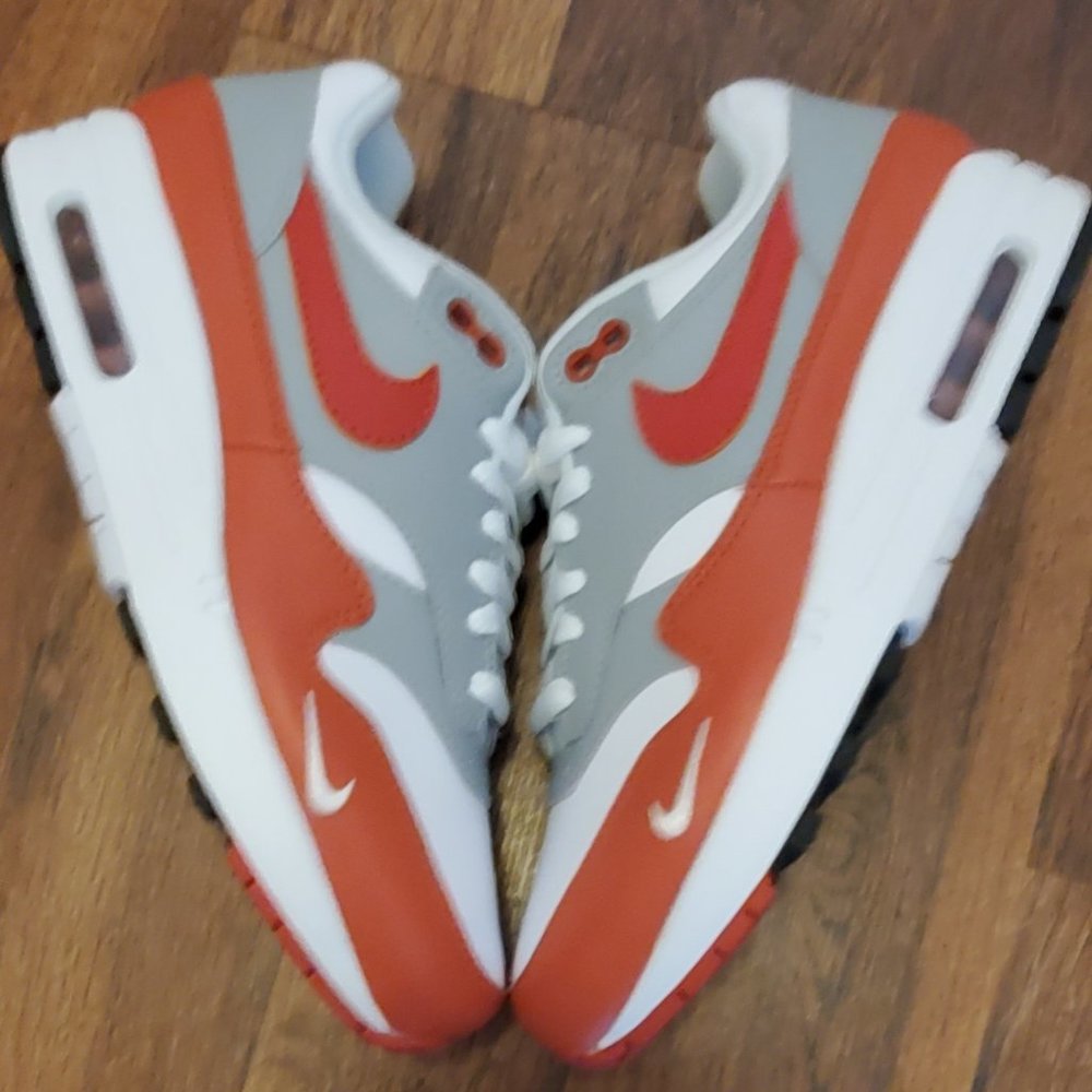 Nike Air Max 1 LV8 "Martian Sunrise" - GS 6Y (Women US 7.5)